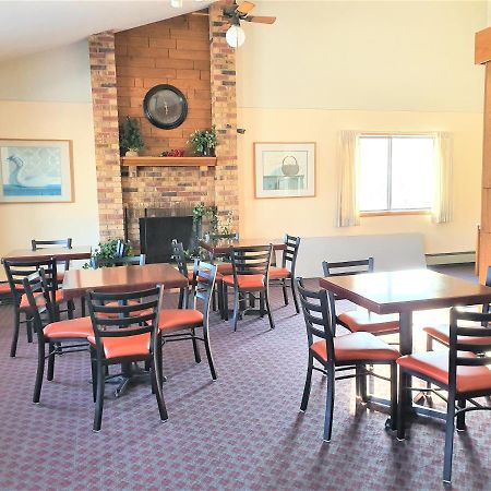 Amerivu Inn & Suites-Avon Dış mekan fotoğraf