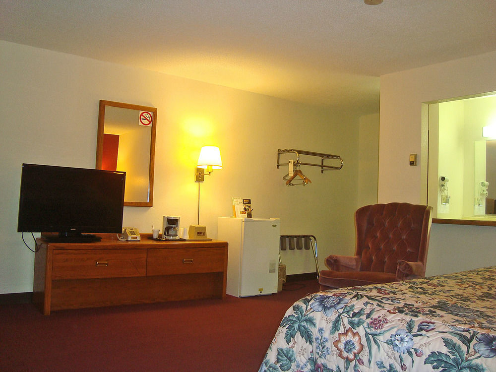 Amerivu Inn & Suites-Avon Dış mekan fotoğraf